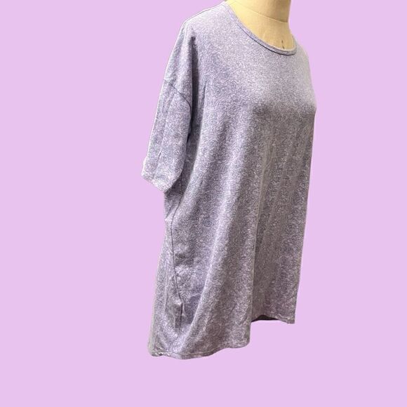 LuLaRoe Poly-Blend Hi/Lo Top / SZ: XS / NWT - Picture 2 of 6